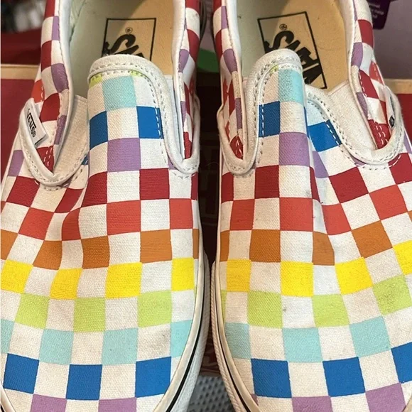 Vans Colorful Checkered Slip-On Shoes - Picture 2 of 3